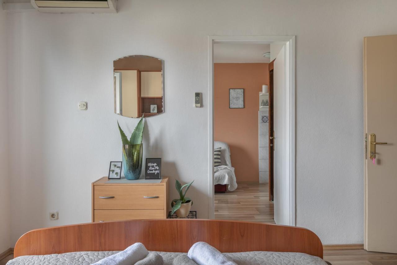 Sea View Apartments M 伯德古拉 外观 照片